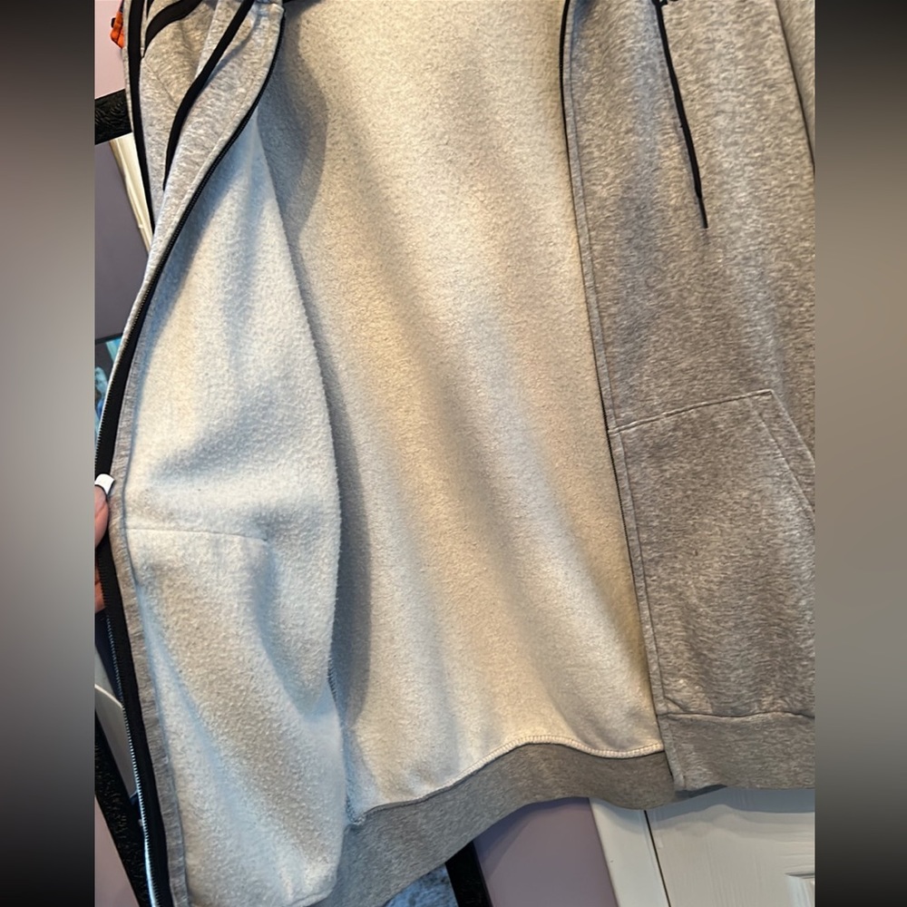 Adidas 3 Stripe Zip Up Jacket - Picture 5 of 6